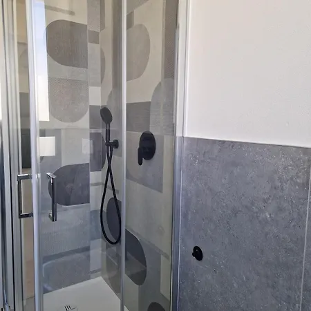 House 13 In Apartment *